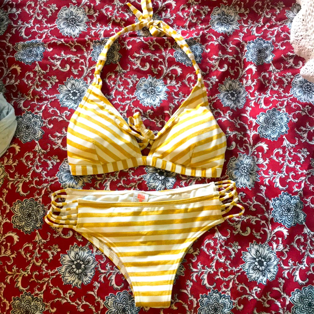 Gold striped bikini